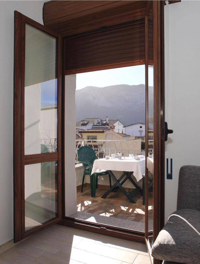 Casa Vacanze Fenu Irgoli ภายนอก รูปภาพ